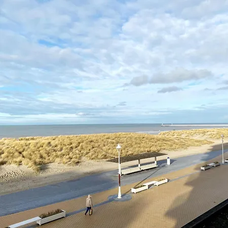 In By The Beach, Cleaning Included